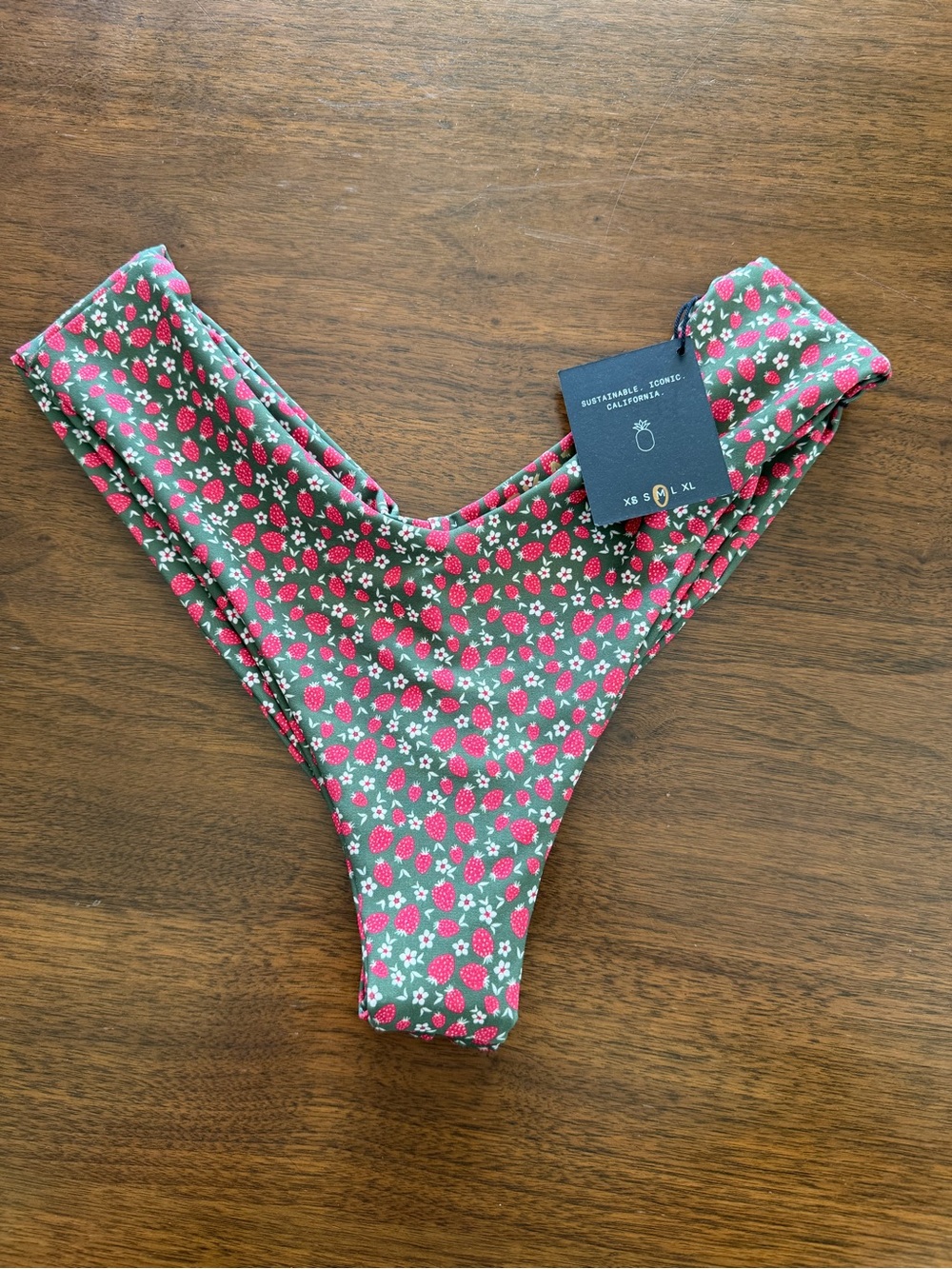 Skatie “Cambria” Mandi Bottom